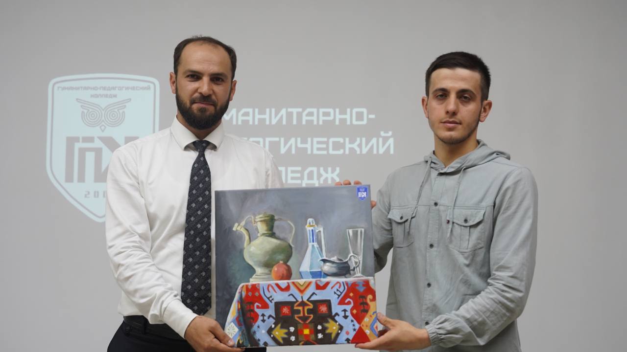 8 июля в Гуманитарно-педагогическом колледже состоялся торжественный праздник, посвященный вручению дипломов о среднем профессиональном образовании вы...